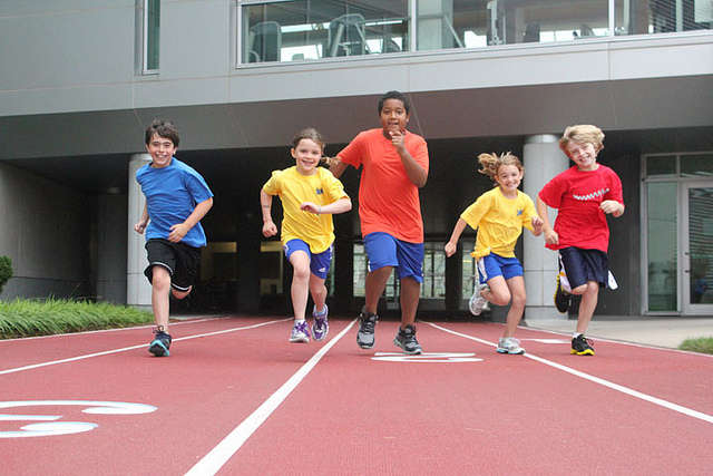 kids running on track